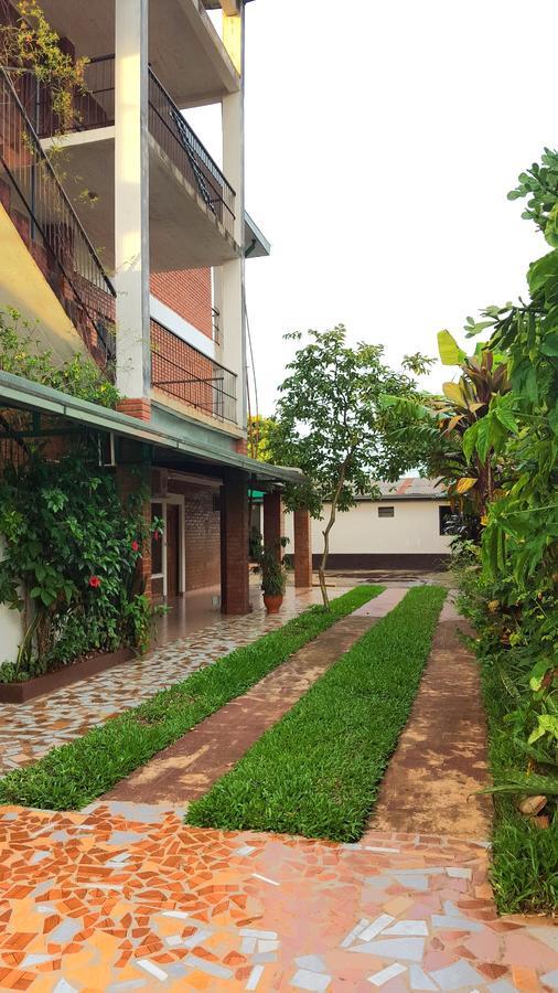 Apart Hotel Las Guayabas Puerto Iguazú Exterior foto
